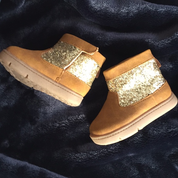 NWOT Carter’s glitter boots - Picture 1 of 10